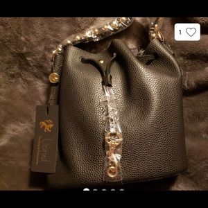 Lionel Bucket Bag
